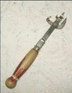 Read more about the article Vintage Can Opener: The Handy Tool That Once Confused Many