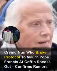 Read more about the article Nun Who Broke Protocol to Mourn Pope Francis Speaks Out