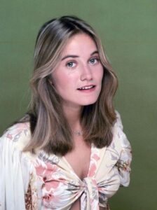 Read more about the article Maureen McCormick Shares Secret to 37-Year Marriage: Faith, Perseverance, and True Love