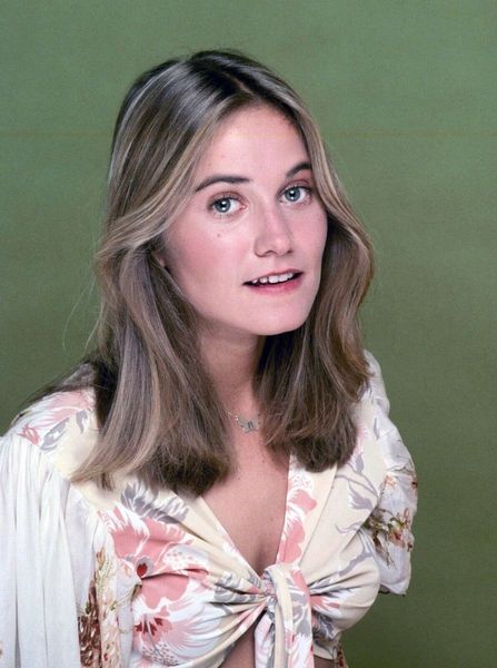 You are currently viewing Maureen McCormick Shares Secret to 37-Year Marriage: Faith, Perseverance, and True Love