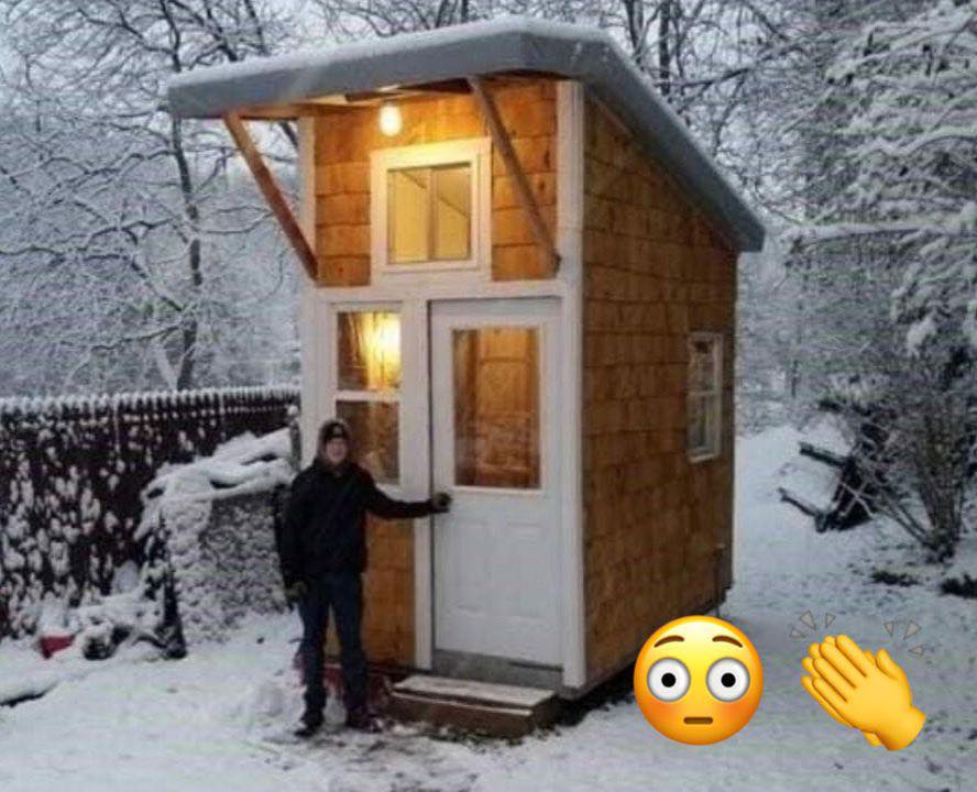 Read more about the article Teen Builds His Dream House with Only 89 Square Feet: The Inside Is Incredible