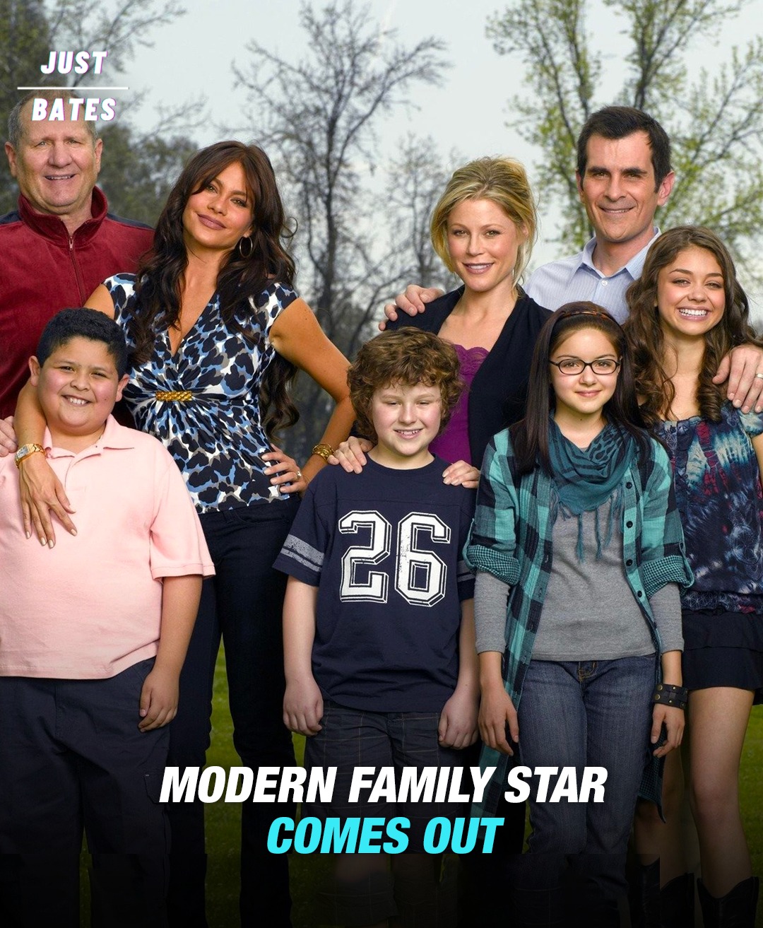 Read more about the article Modern Family Star Comes Out as Bisexual During Pride Month