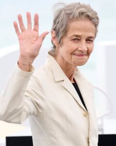 Read more about the article “Charlotte Rampling Stuns at 78 Without Plastic Surgery”
