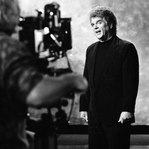 Read more about the article The Song Conway Twitty Couldn’t Ignore: A Forgotten B-Side That Became a Hit