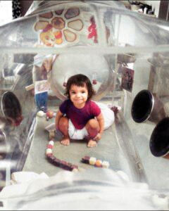 Read more about the article “Bubble Boy”: The Story of David Vetter, the Kid Who Lived in a Bubble