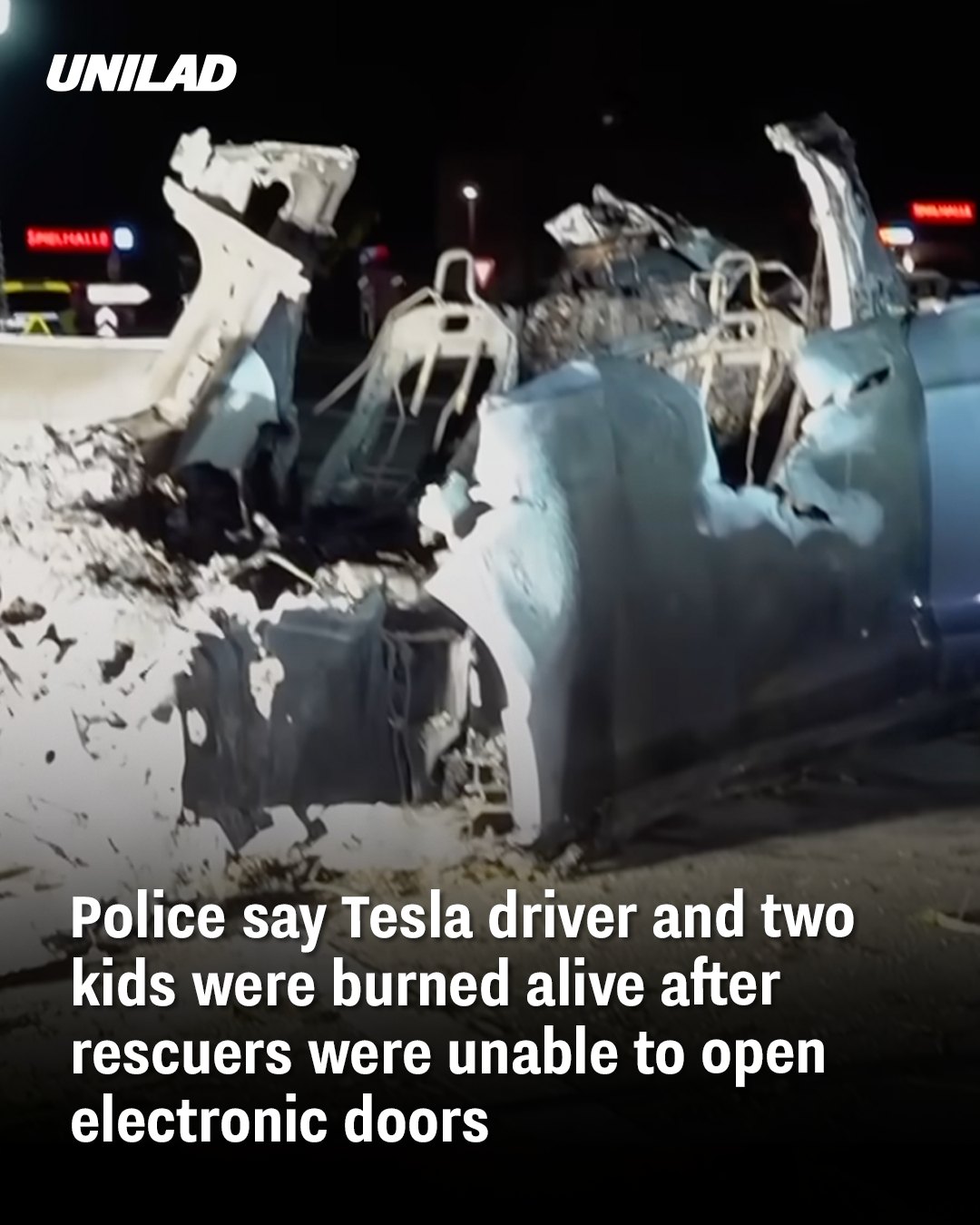 You are currently viewing Police Confirm Tragic Deaths of Three in Tesla Blaze, Sparking Concerns Over Car’s Door System