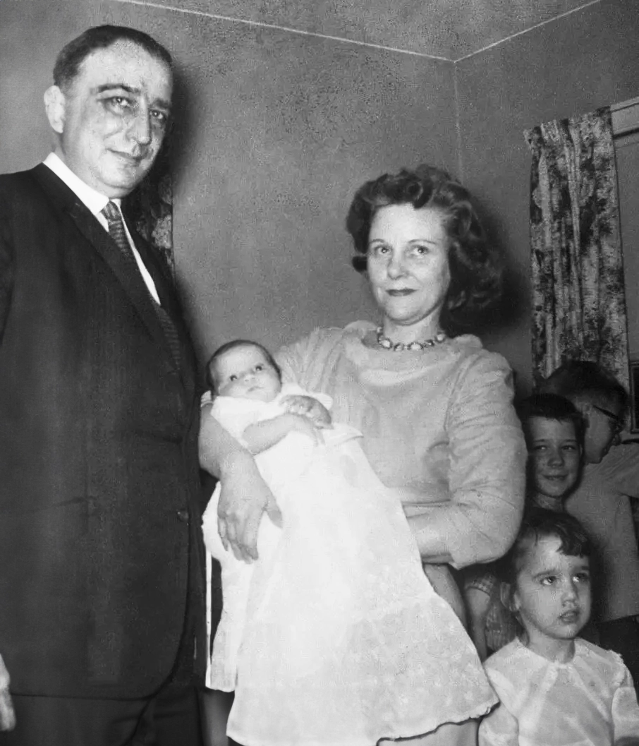 You are currently viewing The Ultimate Price of Courage: The Story of Viola Liuzzo, the Mother Who Died for Freedom