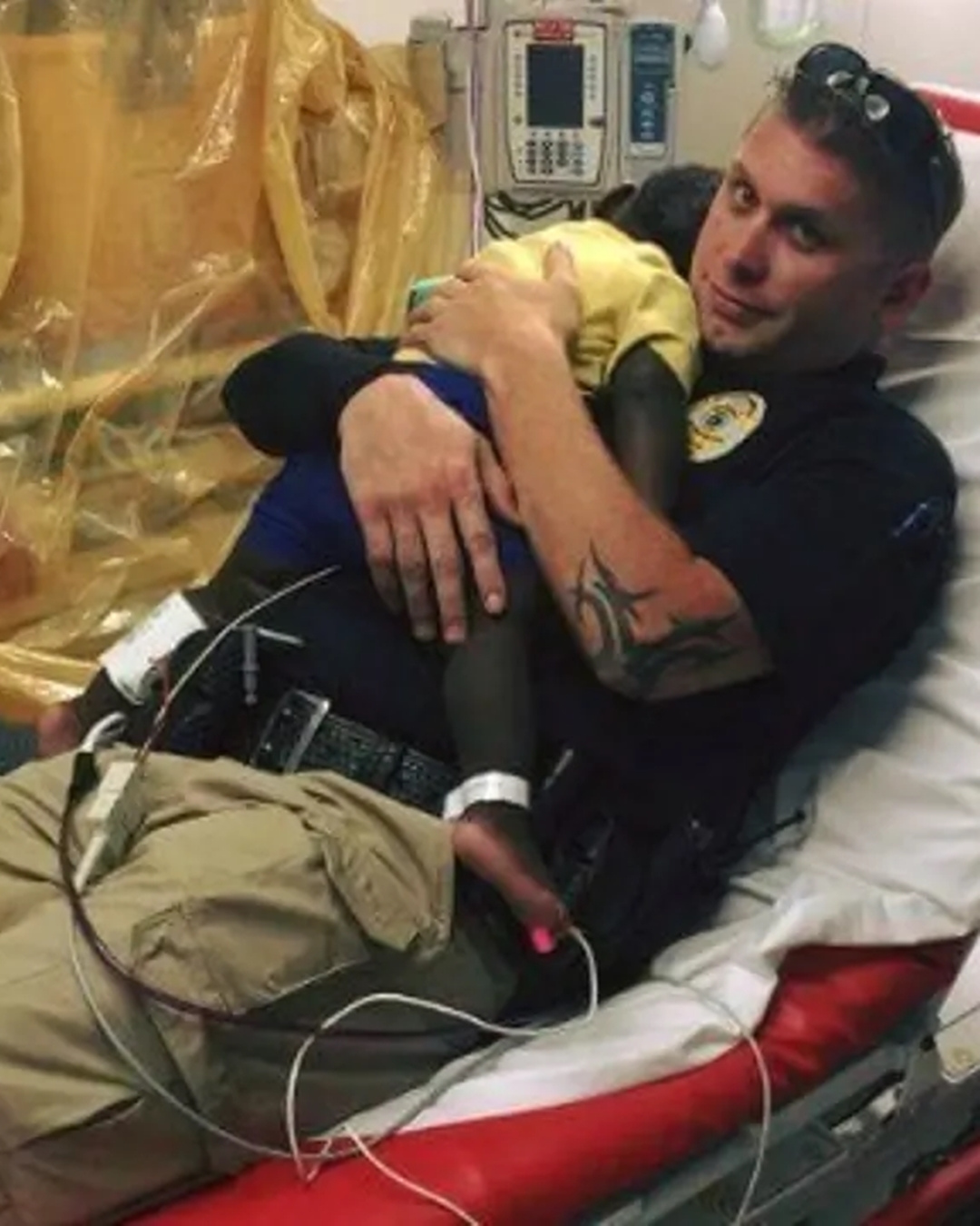You are currently viewing An Officer’s Instinct: When a Child’s Cry Called for More Than Duty