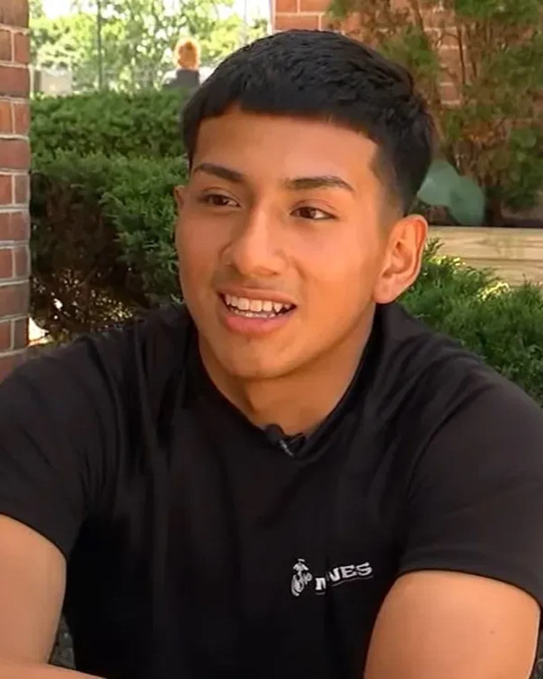 You are currently viewing A Simple Act of Kindness: The Little Manicure That Healed a Traumatized Child