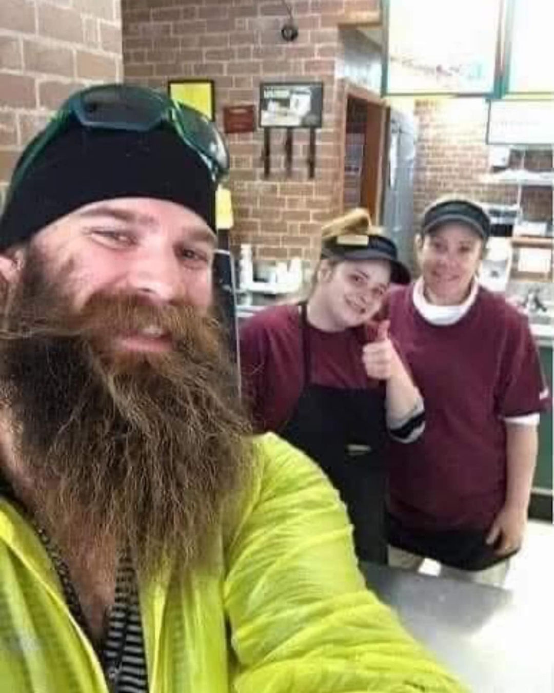You are currently viewing One Meal Sparked an Unforgettable Chain of Kindness
