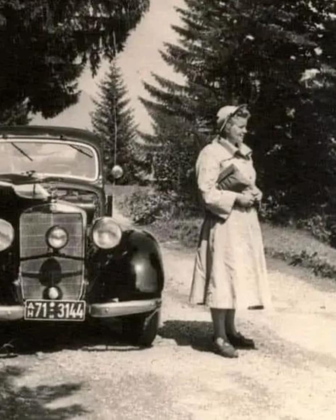 You are currently viewing The Chain of Love: How One Dollar and a Napkin Created a Miracle