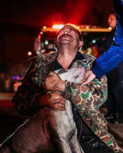 Read more about the article A Firefighter’s Heroic Deaf Man’s Dog Rescue Has the World in Tears