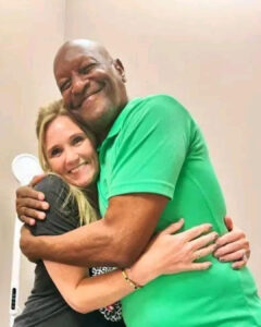 Read more about the article The Incredible Ripple Effect of Kindness: How One Lunch Invitation Changed Many Lives