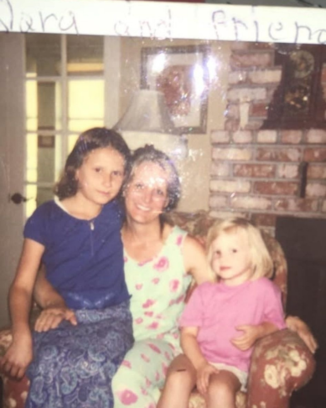 You are currently viewing The Woman Next Door: The Angel Who Saved a Scared Little Girl’s Heart