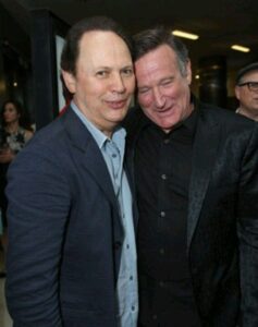 Read more about the article Billy Crystal’s Tribute to Robin Williams: A Friendship That Laughed Through the Dark