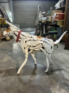 Read more about the article A Love That Outlived the Tide: The Artist, His Dog, and a Final Driftwood Tribute