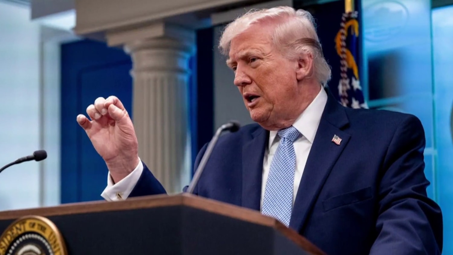 Read more about the article US-Iran Crisis: Trump’s 8 PM ET Deadline Looms as US Strikes Hit Kharg Island and Threats of Broader Infrastructure Attacks Escalate